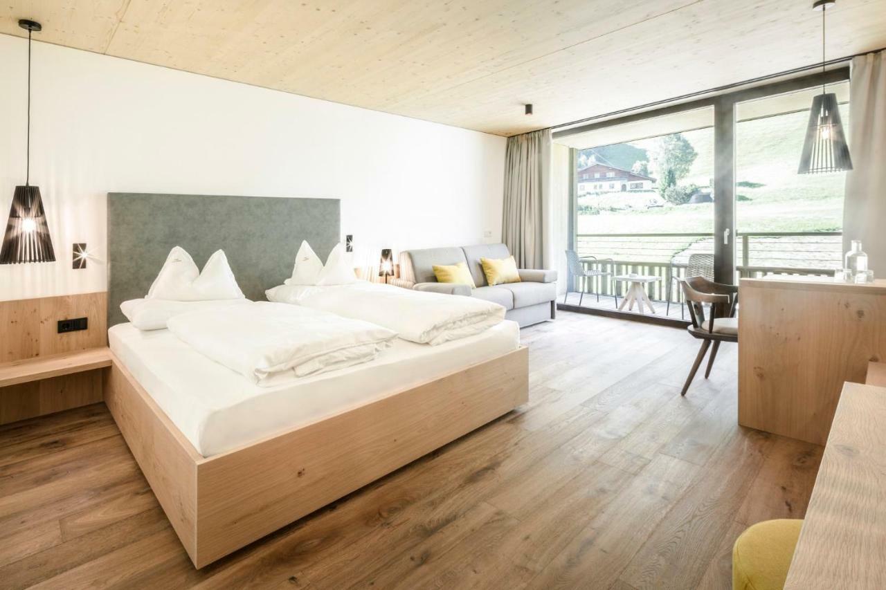 Pra Palmer The Green B&B Ortisei Bagian luar foto