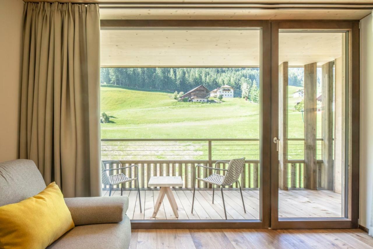 Pra Palmer The Green B&B Ortisei Bagian luar foto