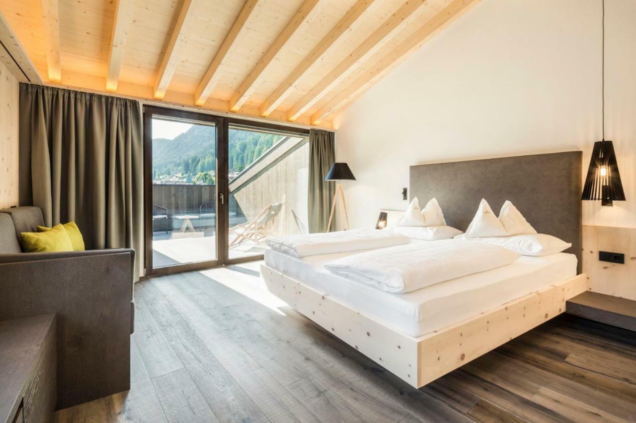 Pra Palmer The Green B&B Ortisei Bagian luar foto